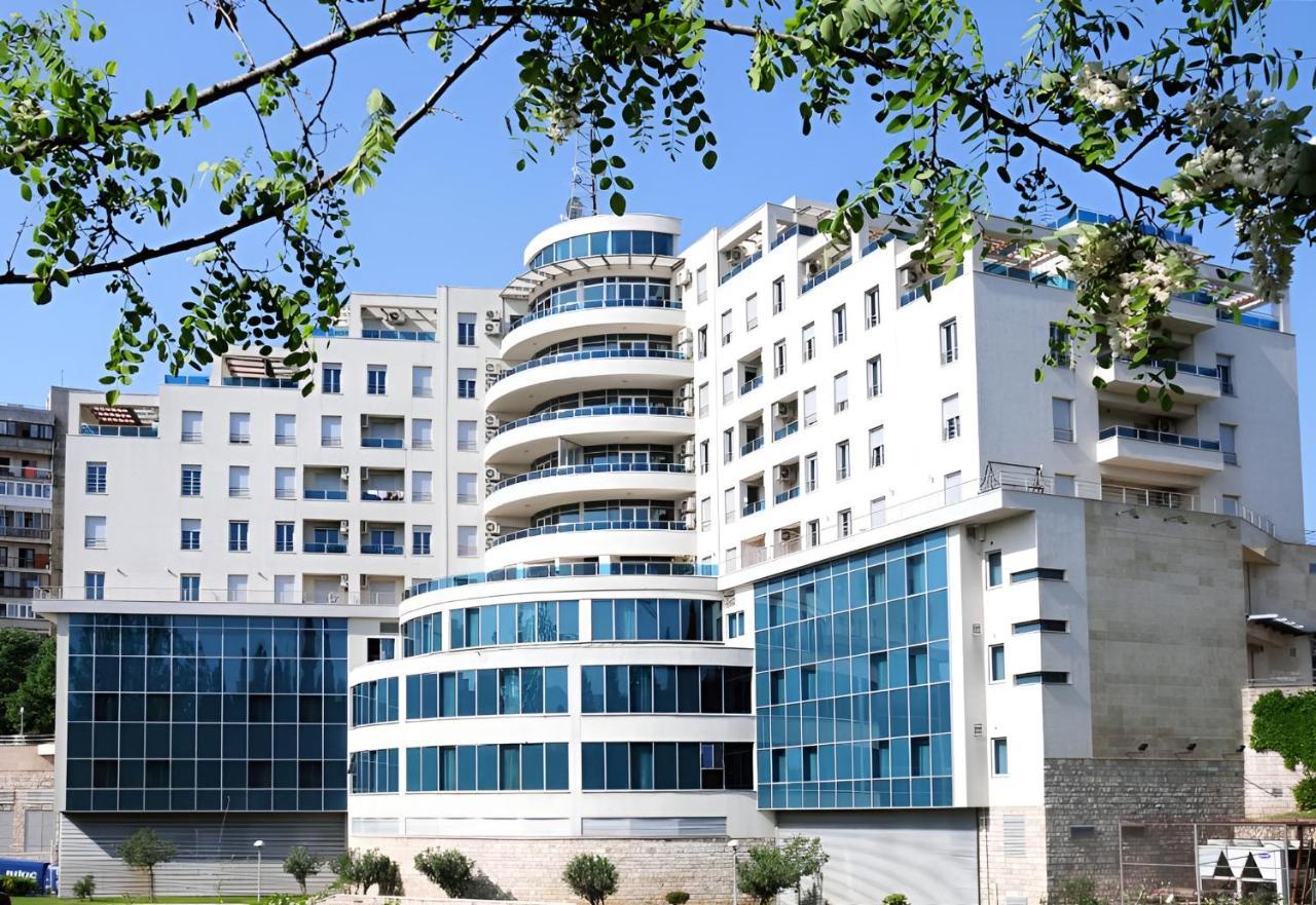 Kings Park Hotel Подгорица Экстерьер фото